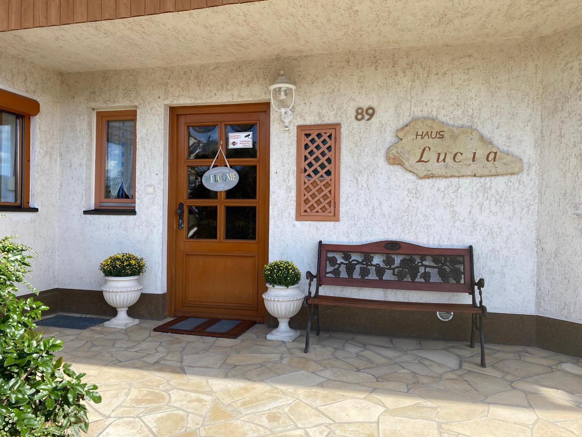 Haus Lucia Apartman Eger Kültér fotó