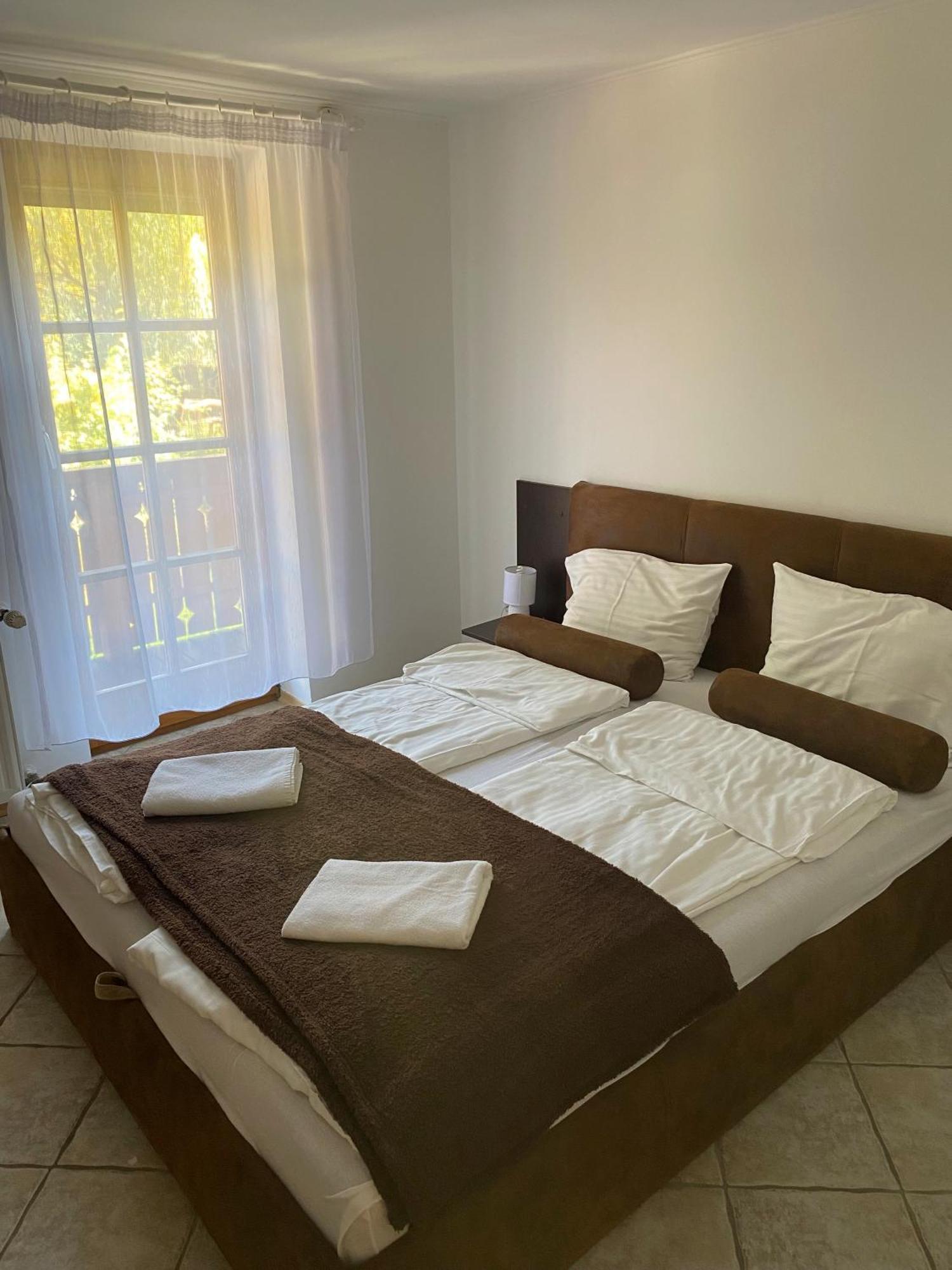 Haus Lucia Apartman Eger Kültér fotó