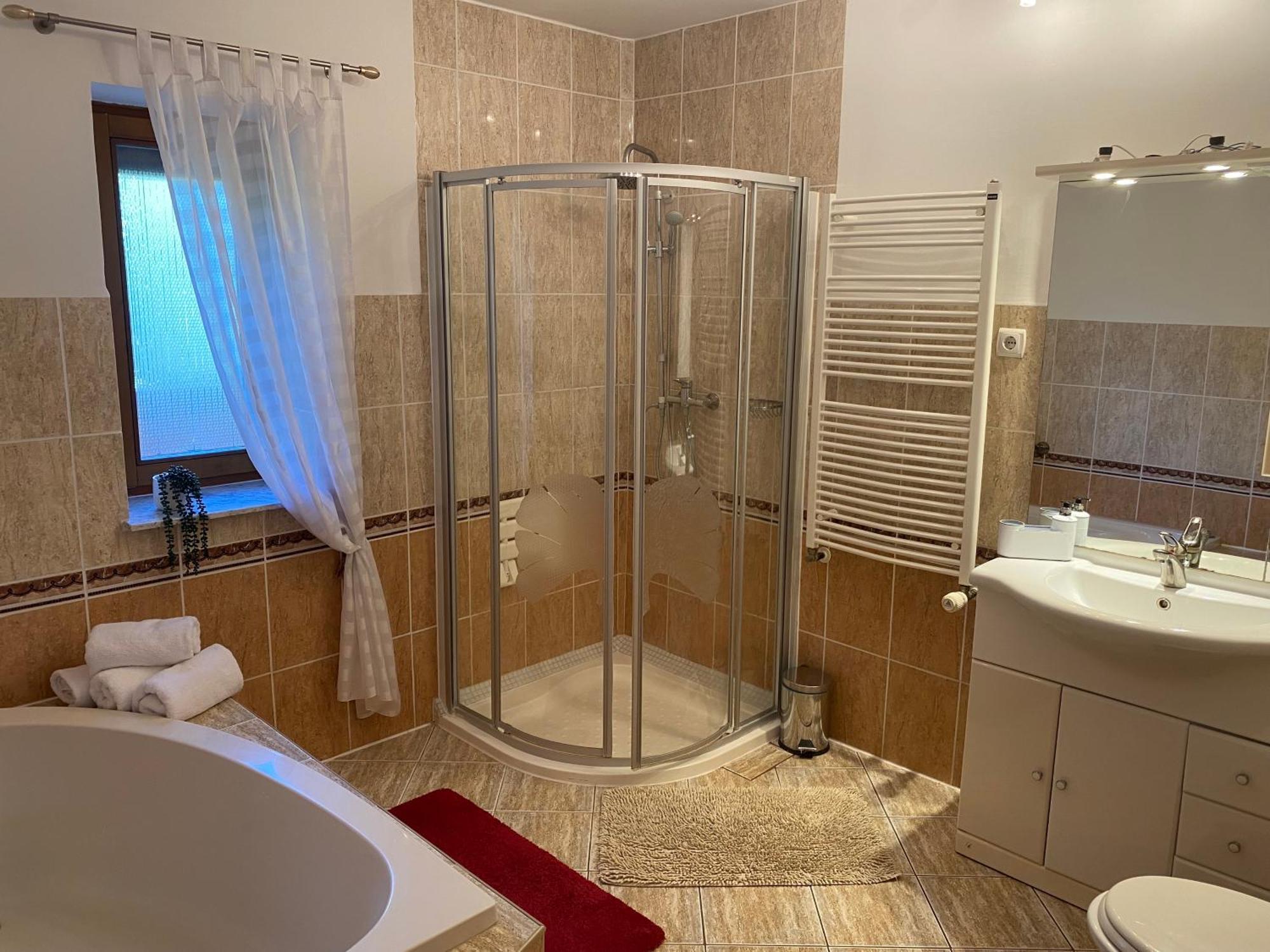 Haus Lucia Apartman Eger Kültér fotó