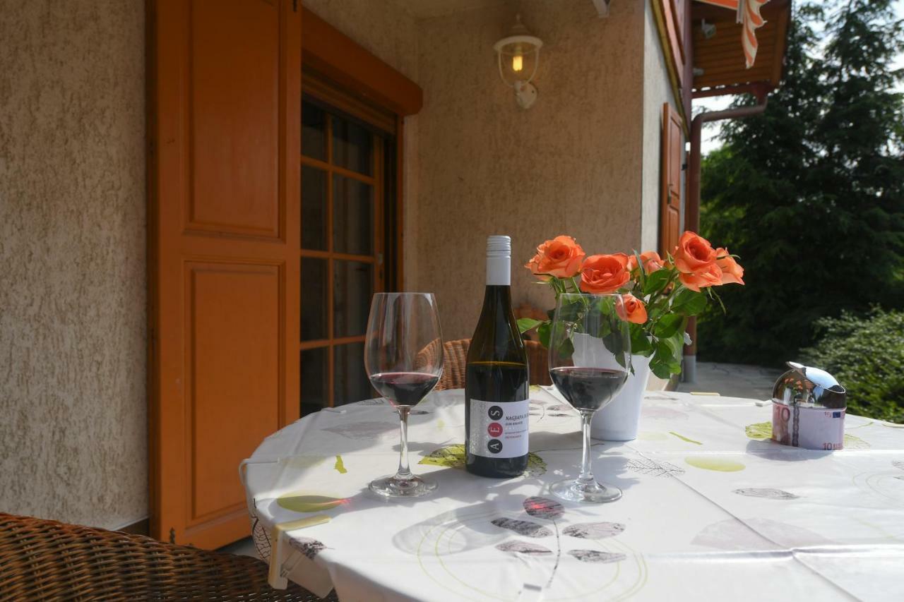 Haus Lucia Apartman Eger Kültér fotó