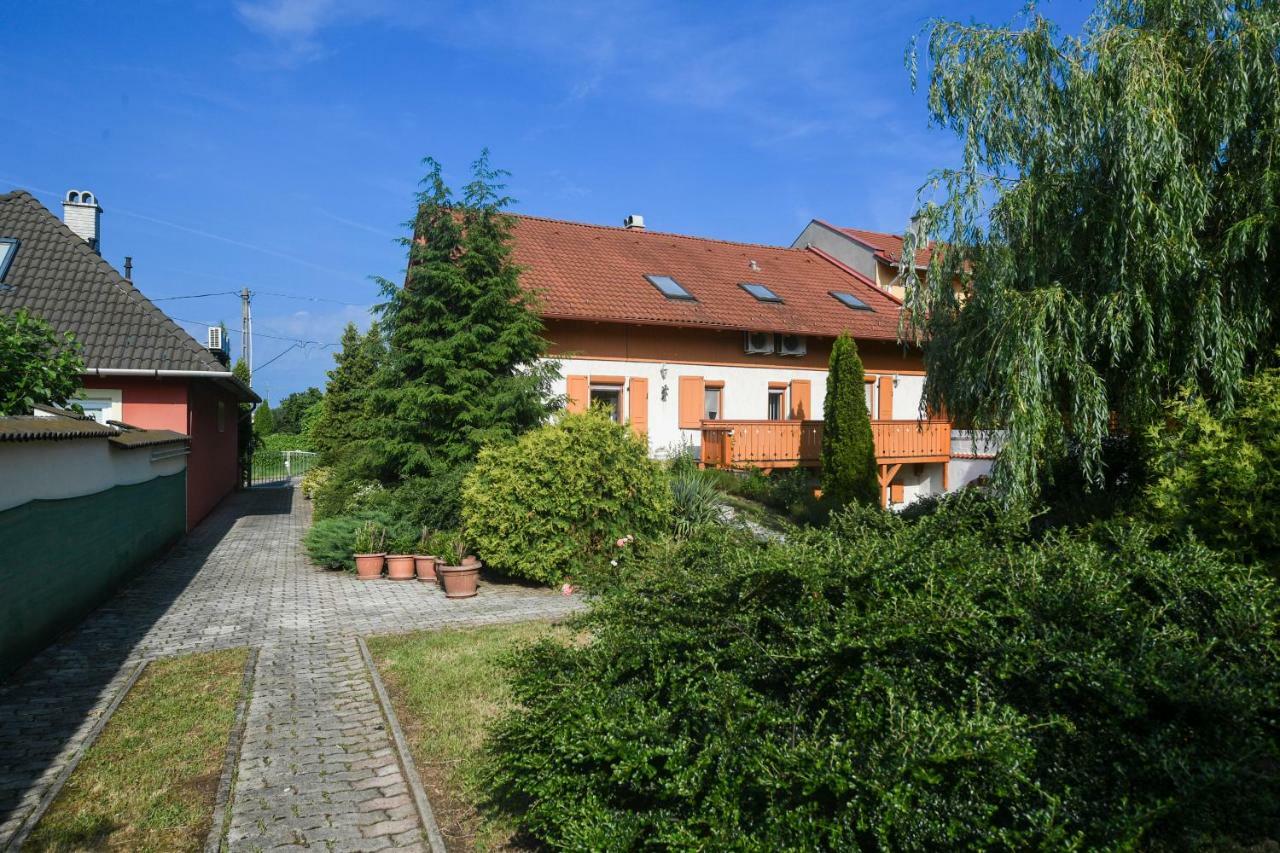 Haus Lucia Apartman Eger Kültér fotó